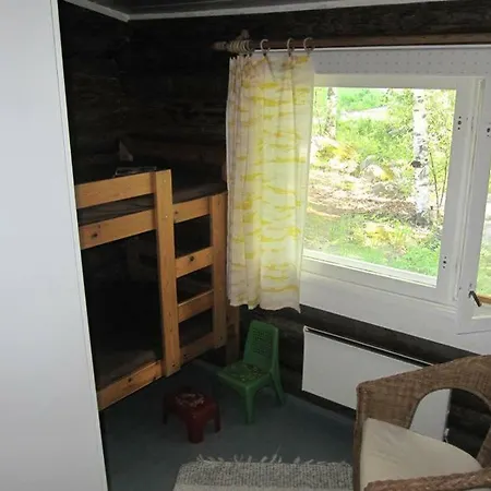 Hirsirakenteinen Mokki Chalet *
